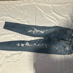 American Eagle Ripped Skinny Jeans